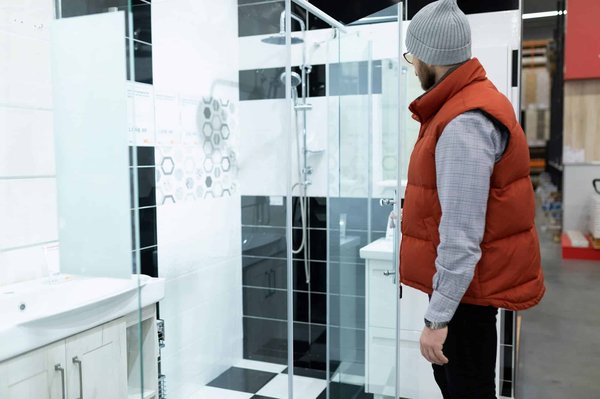 Pourquoi opter pour une douche italienne en kit ?